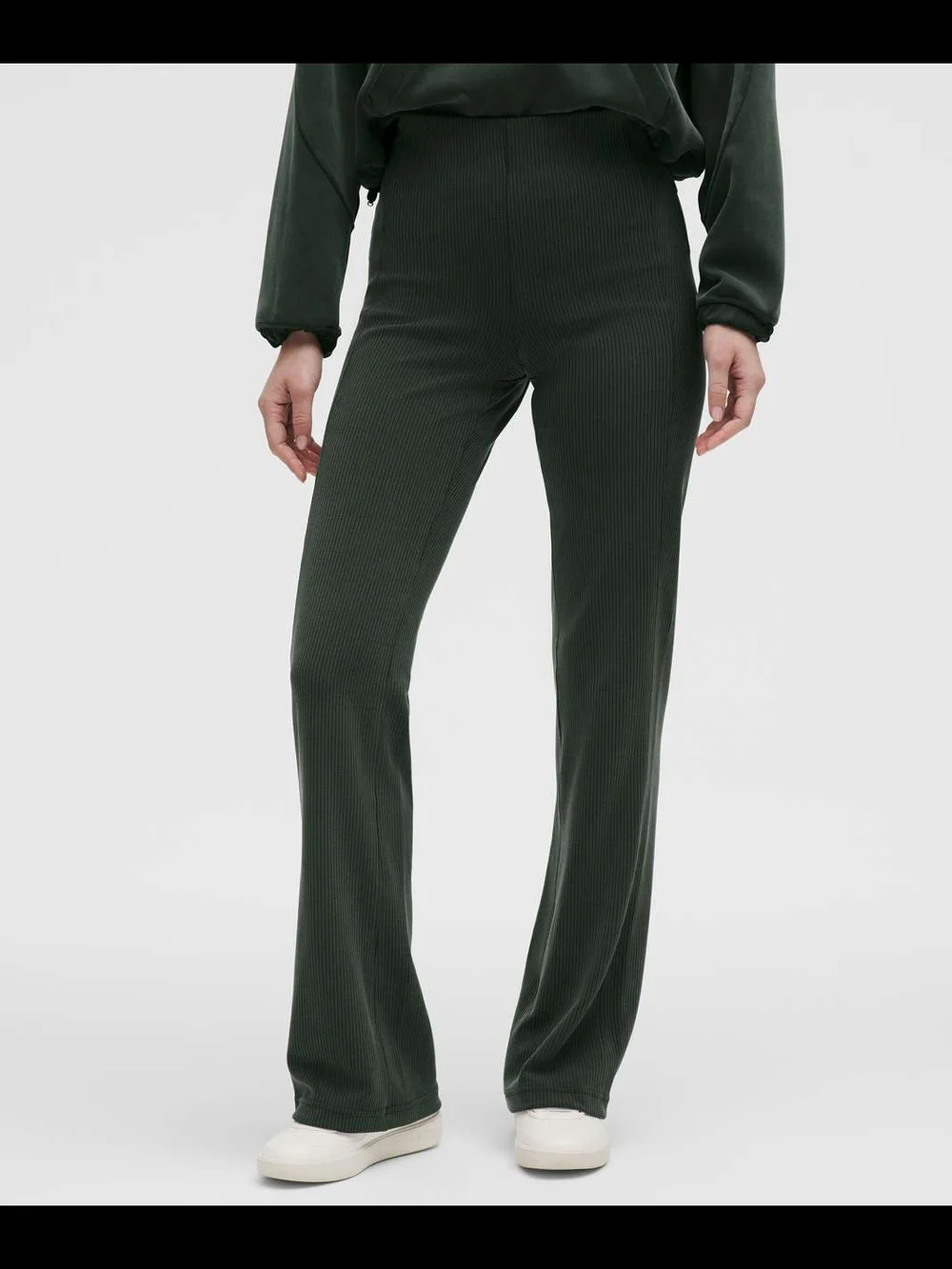 Lululemon High-Rise Ribbed Softstreme Flare Leg Pants - Rainforest Green